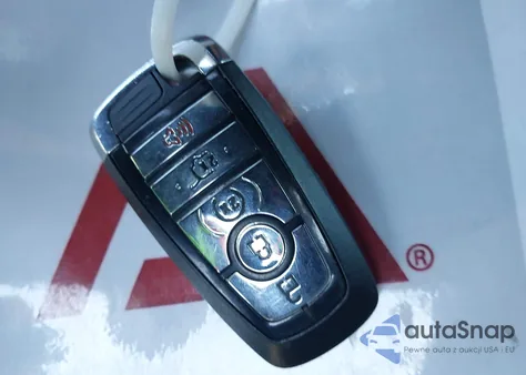 2021 Lincoln Aviator Reserve from USA, damaged, VIN 5LM5J7WC1MGL16400